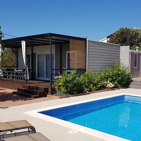 Mobile Homes Suha Punta
