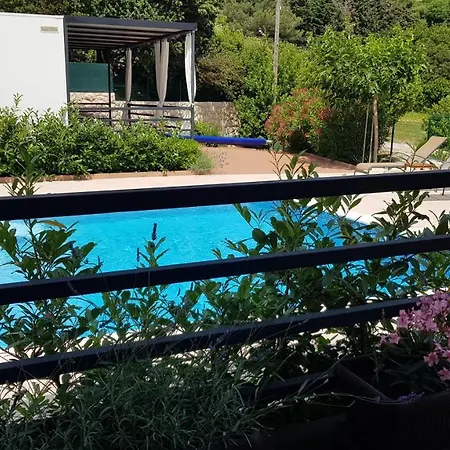 Mobile Homes Suha Punta Kampor