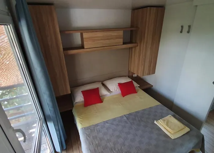 Mobile Homes Suha Punta Dom wakacyjny *